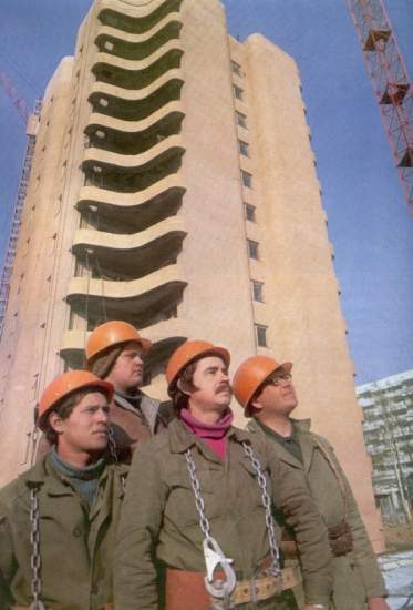 Строительство 12 этажного дома по пр.Ленина (уг.ул.Шевченко) 