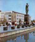 Памятник Шокану Валиханову-первому казахскому ученому-энциклопедисту